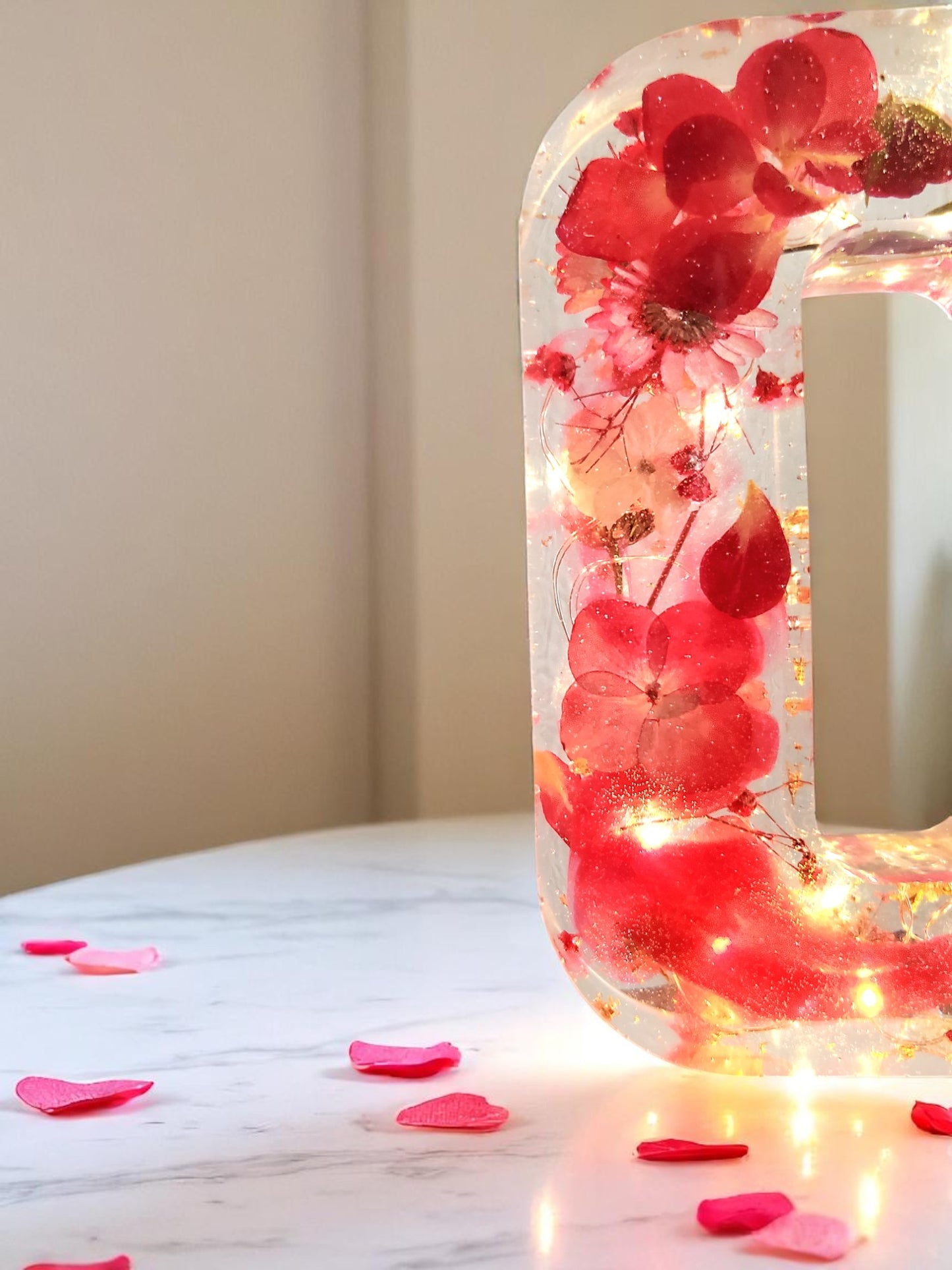 Custom LED Resin Letter | Real Dried Flowers | Personalized Floral Keepsake | Gift for Her | Baby Name Deco | Birth Flower | Made for You