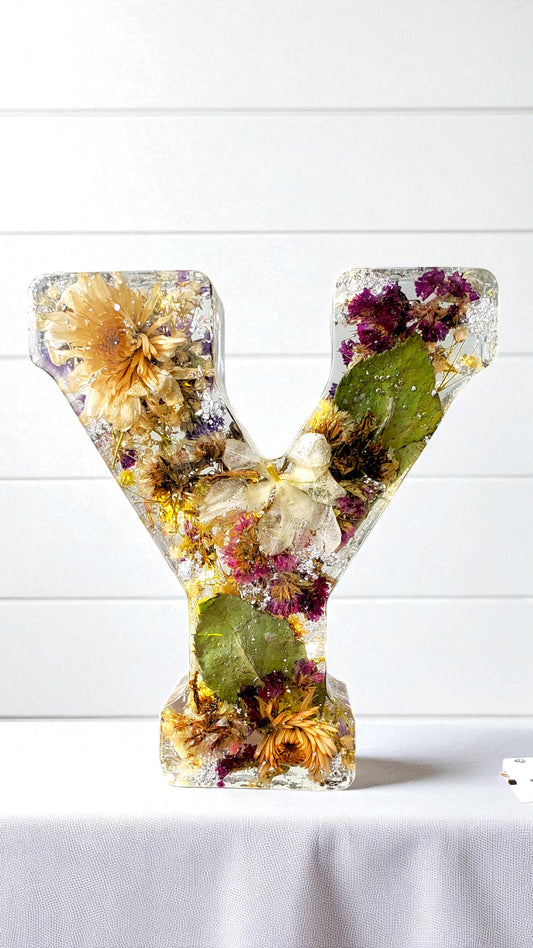 Custom LED Resin Letter | Real Dried Flowers | Personalized Floral Keepsake | Gift for Her, Baby Name Decor, Memorial Letter | Made for You