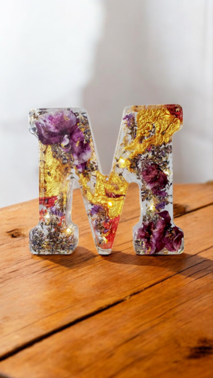 Personalized Floral Resin Letter Decor with LED | Real Pressed Flowers Wedding Gift for Him & Her | Unique Keepsake for Anniversary or Home